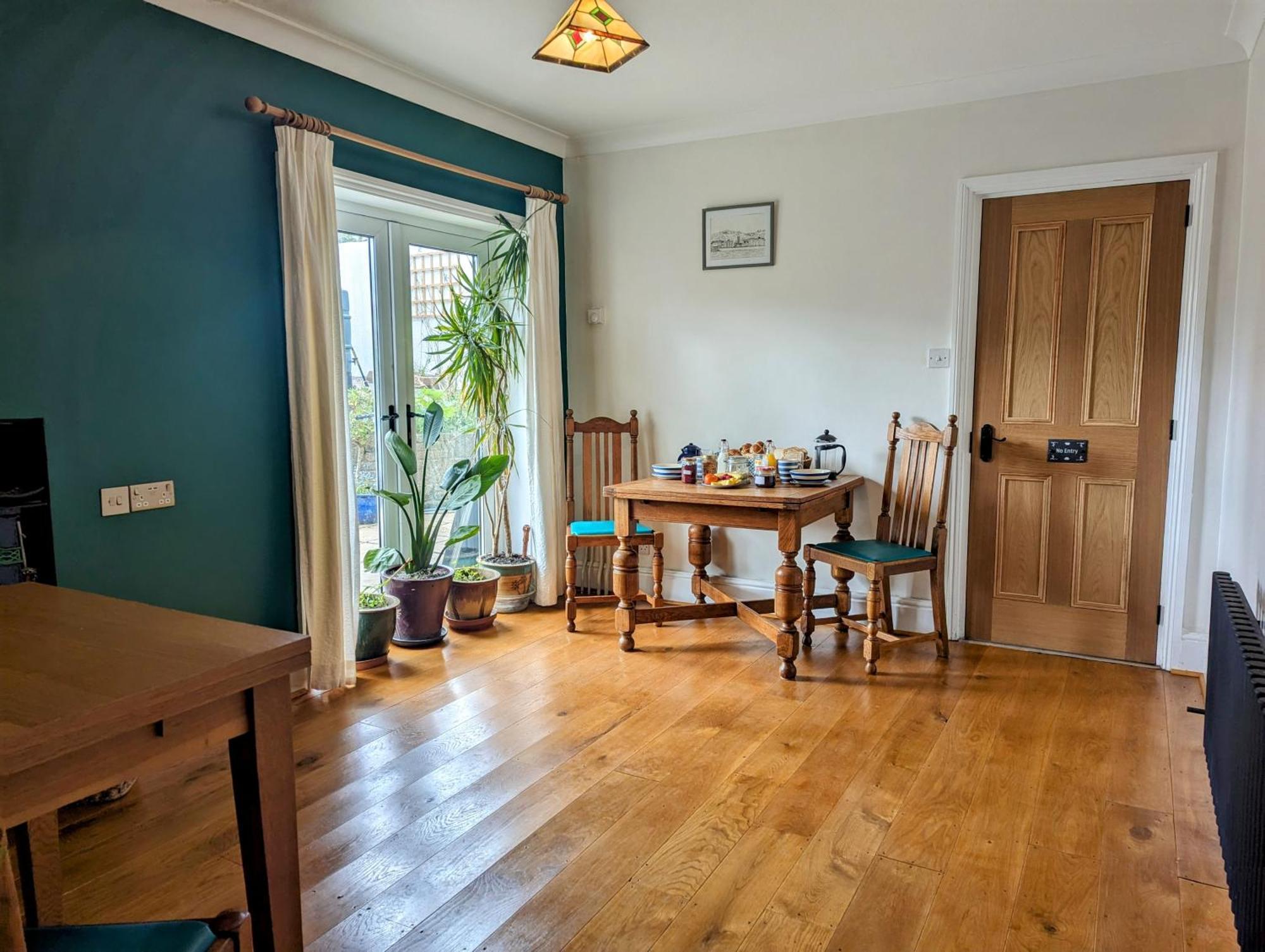 시드머스 Pipers Hill B&B 외부 사진
